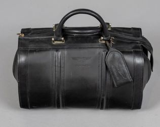 Aston Martin Genuine Leather Luggage/Bag - Medium/ Leather Holdall Handheld