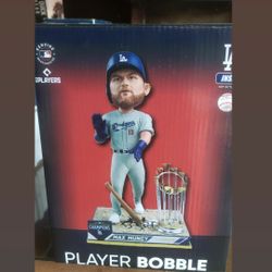 Bobblehead
