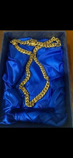 18K Gold Cuban Link Chain 384 g — Cadena Cubana 18K 384g