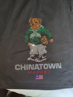 Chinatown market shorts XL 120$