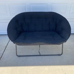 Love Seat (Portable)