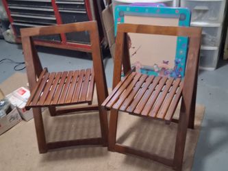Folding chairs