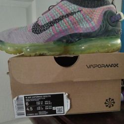 Nike Vapormax Women's Size 6