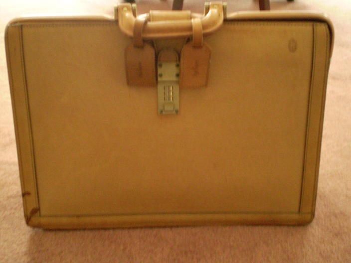 Vintage Hartmann Gladstone Professional Belting Leather Lawyers Briefcase