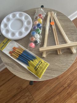 Child’s Paint Set