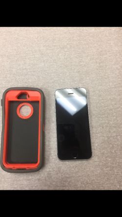 32 gig gsm unlocked I phone 5 Se