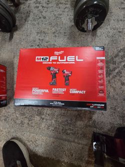 M12 milwaukee impact and driver kit