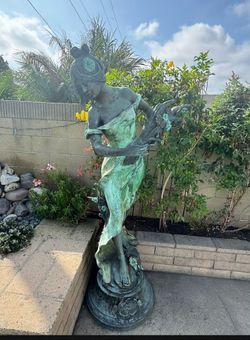 Escultura de bronze