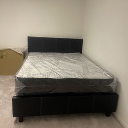 Queen Mattress Come With Bed 🛌 Frame And Free Box Spring - Free Delivery 🚚 Today To Reasonable Distance 