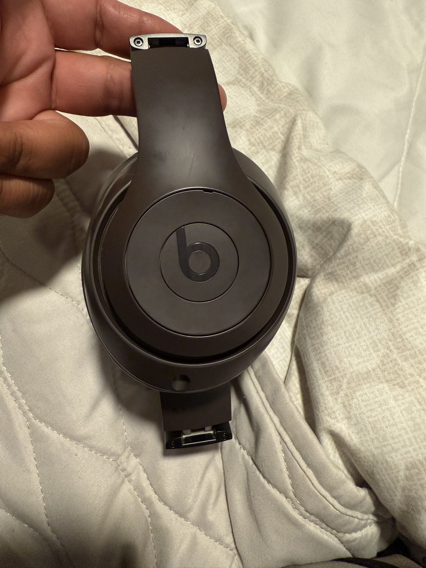 Beats Studio Pro Bluetooth Wireless Headphones - Deep Brown