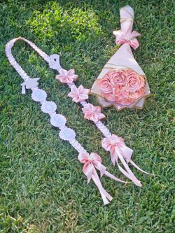 Graduation Bundle With Lei And Bouquet