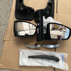 2016 Ford CMAX SEL Right Side Mirror& Mats