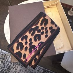 Louis Vuitton Bandeau 