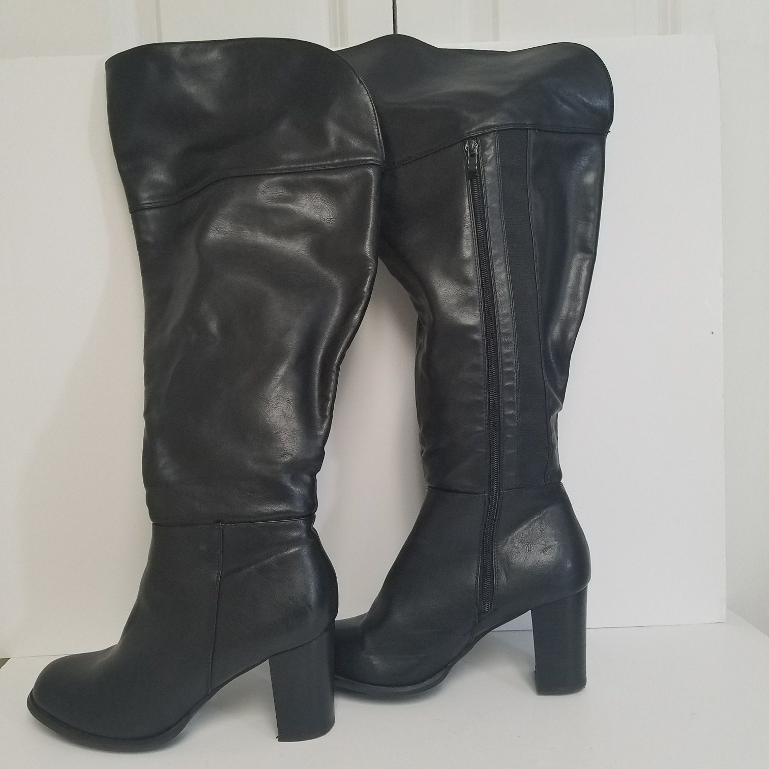 Black tall block heel boots size 9 W