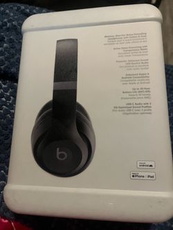 Beats Studio Pro