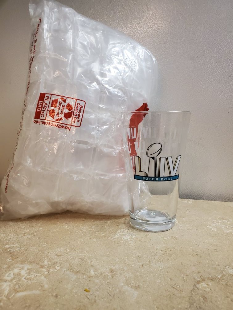 Spuerbowl Glass