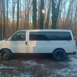 2011 Chevrolet Express Cargo