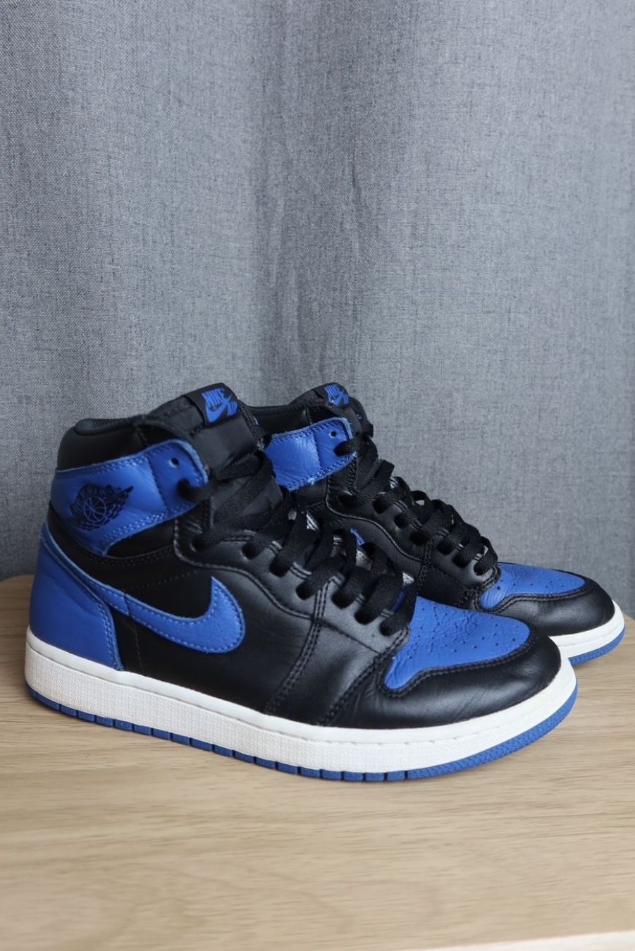 Jordan 1 Retro High OG Royal 2017 - Size 8.5 (100% Authentic, Rare, Fast Ship!)