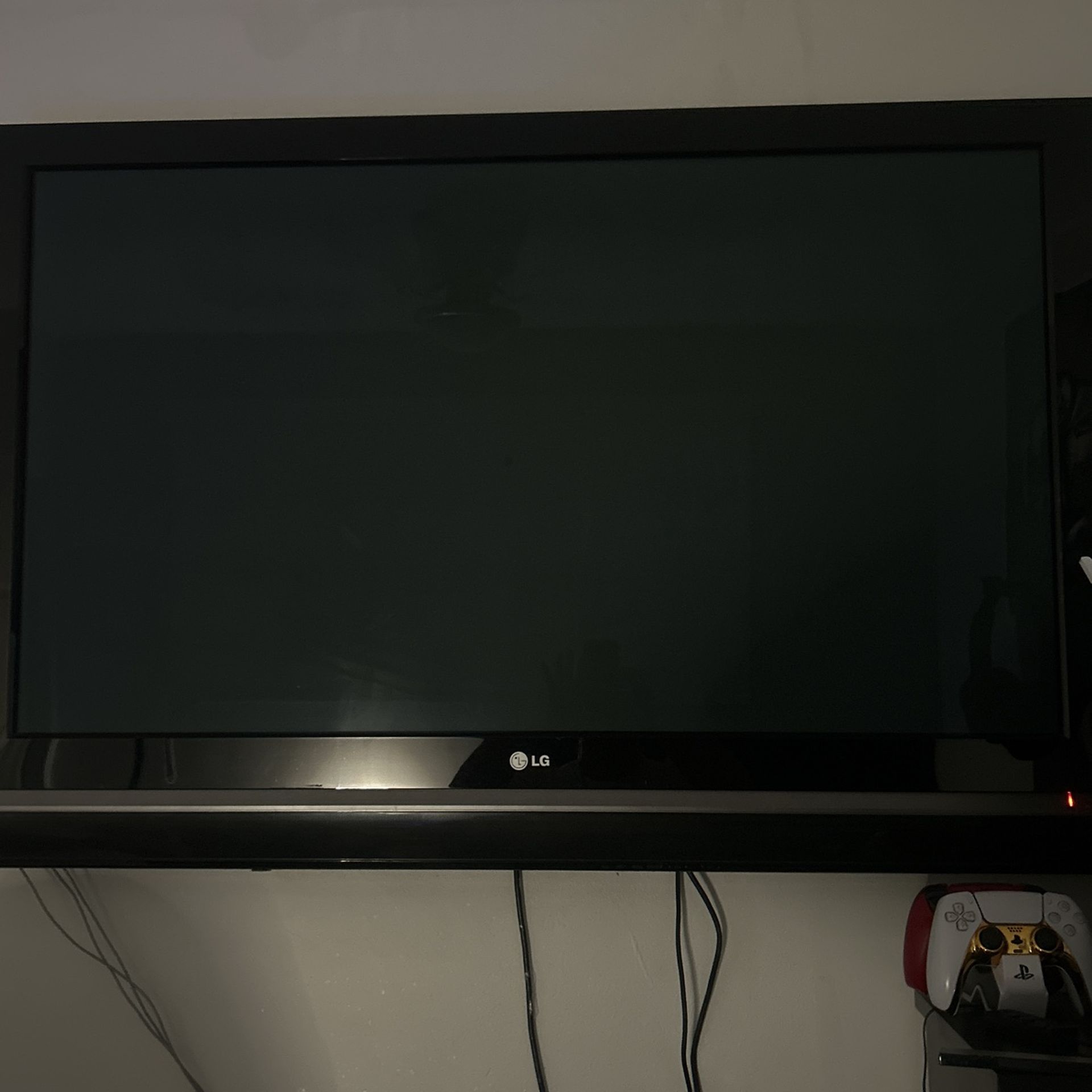 LG T.V