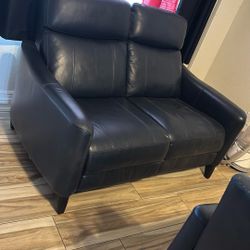 2 Leather Sofas Loveseat & Three Persons Sofa use Normal