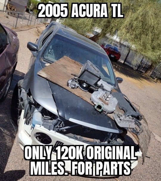 05 TL For Parts. Great Low Mileage Engine And Transmission
