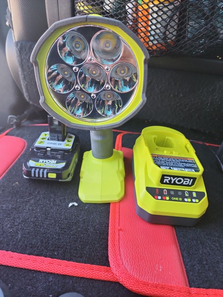 Ryobi Hi Power Spotlight