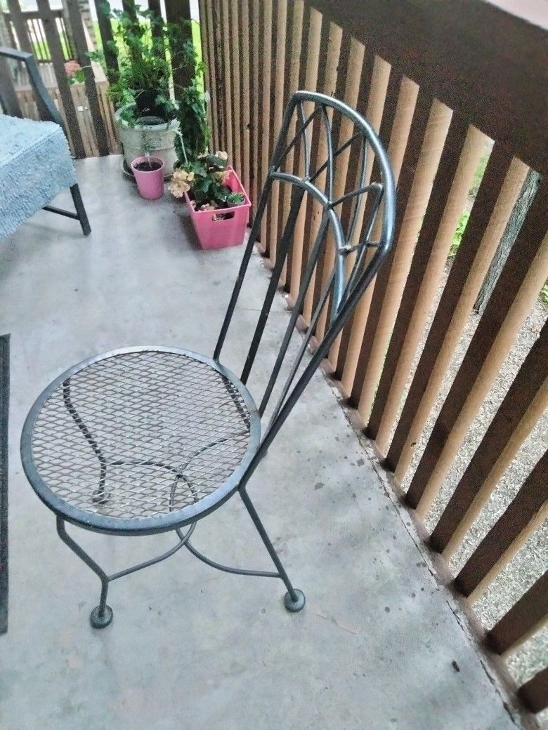 Cafe Chairs