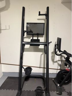 CLMBR Connected Vertical Climber – Excellent Condition