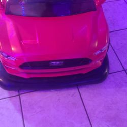 )
Bright Starts Ford Mustang 4-in-1 Pink Baby Activity Center & Push Walker with Removable Interactive Steering Wheel -Toy, 6 Months and up