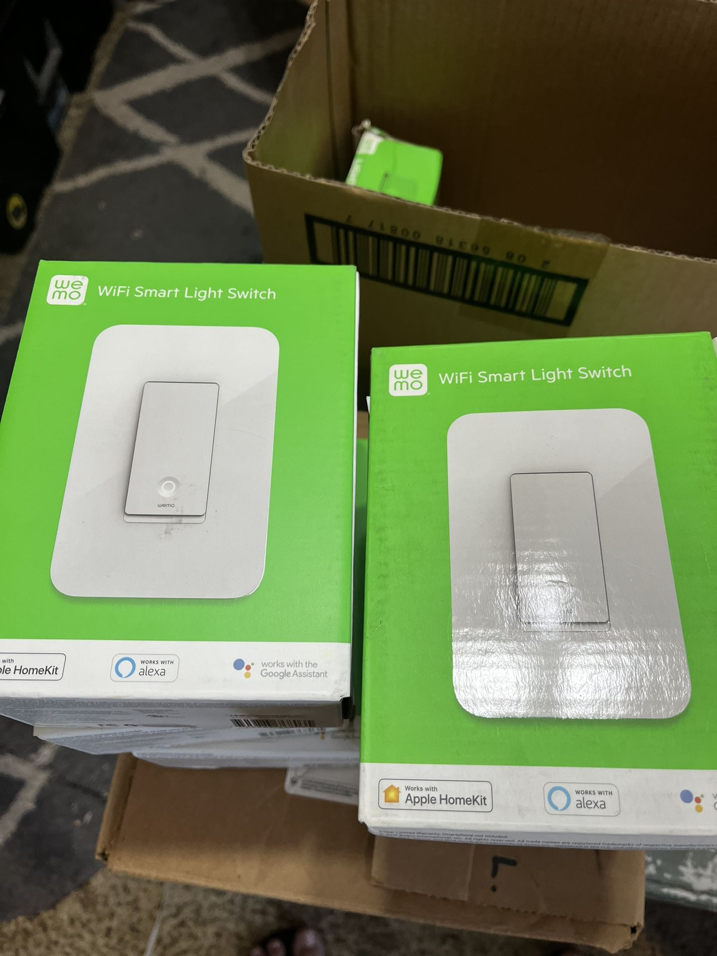 7 WEMO Smart Light Switch ( Alexa )