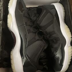Jordan 11 Low
