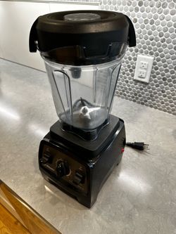 VITAMIX Blender Model 300