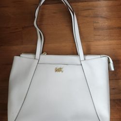 MK Michael Kors White Tote Bag $30