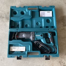 Makita Reciprocating Saw 