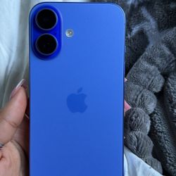 iPhone 16