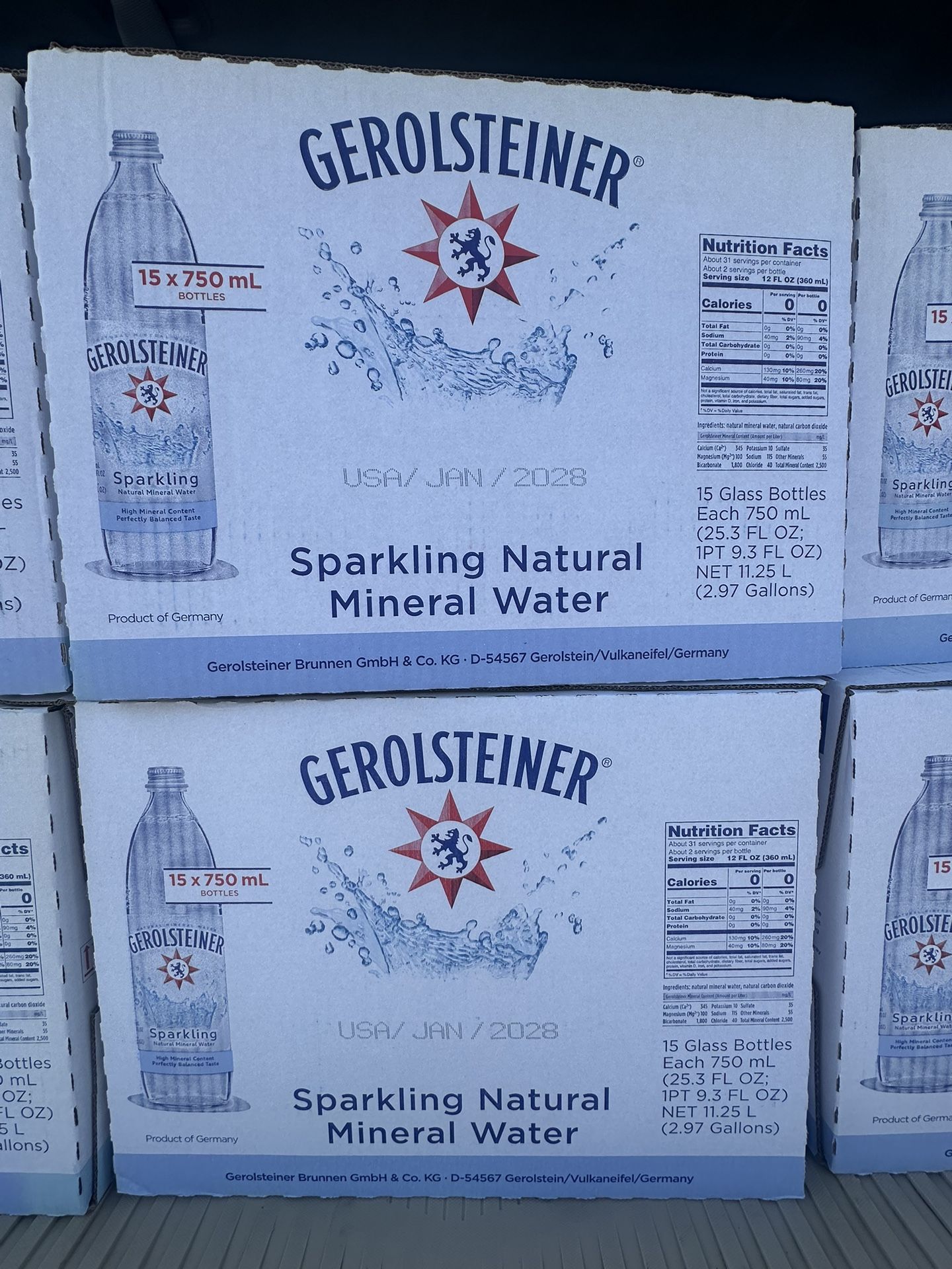 Geroisteiner Sparkling Mineral Water 750ml Glass Bottles