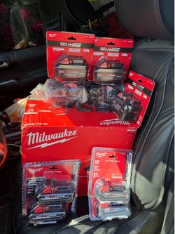 Milwaukee M18