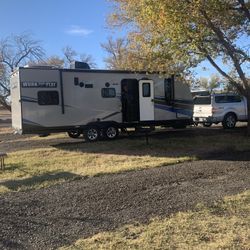 Work And Play By Forest River 2021 23LT 30’