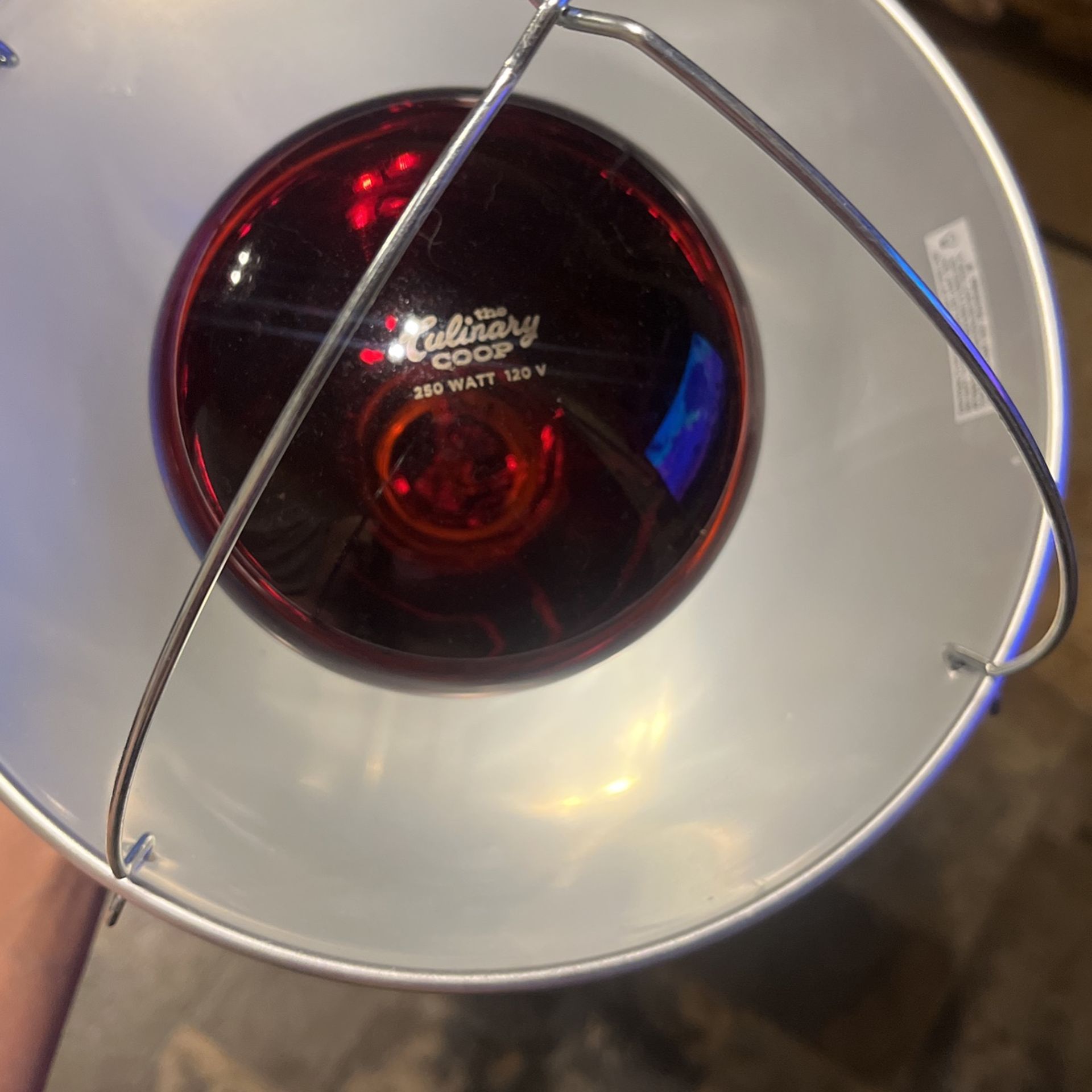 Red Light for Chickens & Lamp Holder