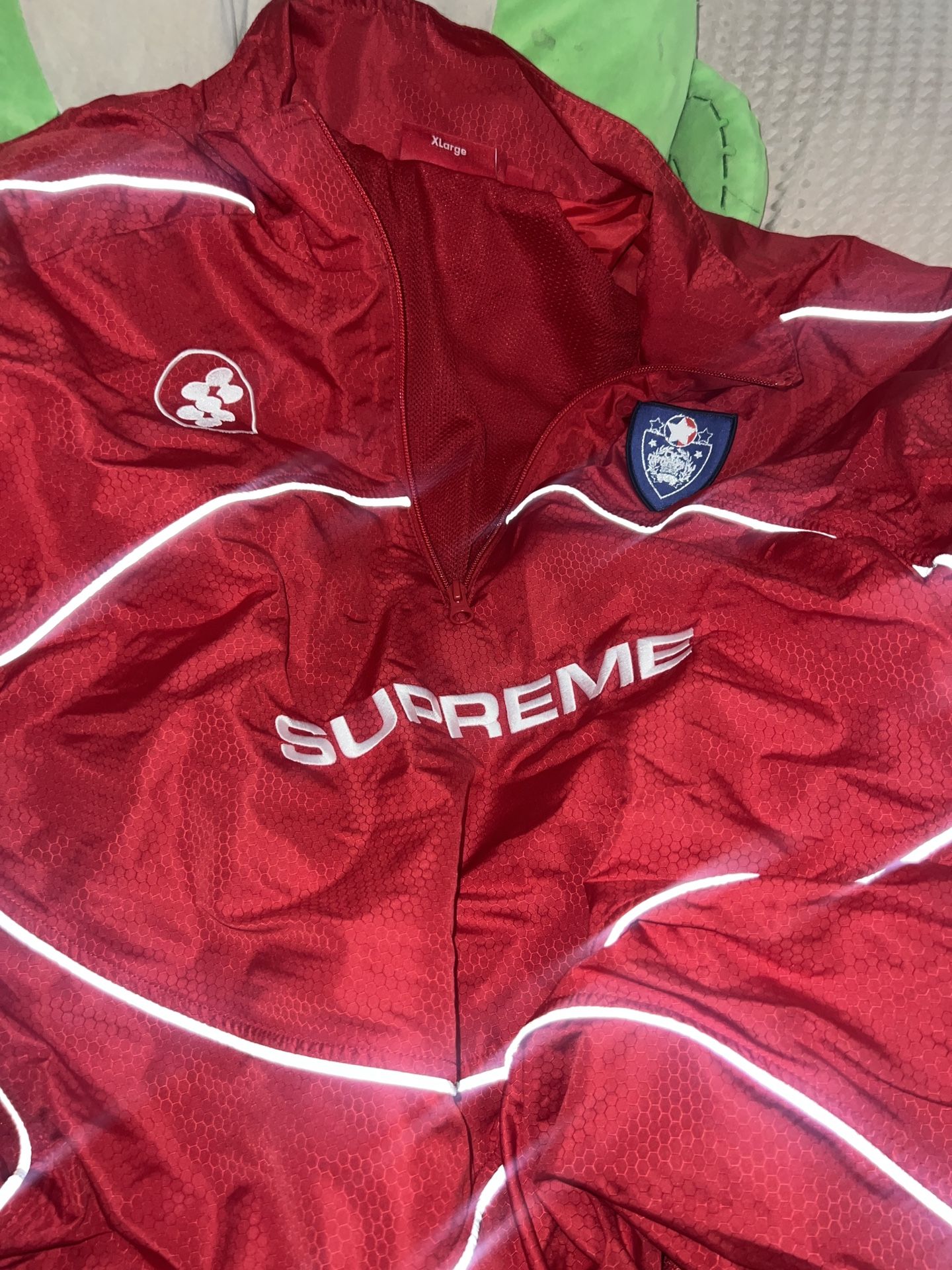 Supreme Reflective Piping Pullover (red)