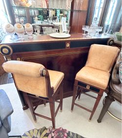 Vtg Style Wooden Home Bar Set With 2 Bar Stools