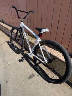 Throne x Chad Goon 29 fxd fixed wheelie bike