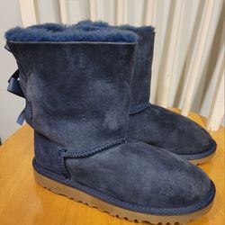 UGG Australia Girls Youth Bailey Bow Boots Blue Sheepskin Suede SN 3280K
 Sz 3