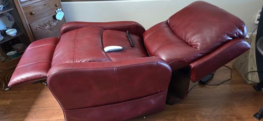 Electric lift and recliner. Burgundy color.