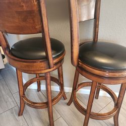Swivel Bar Stools