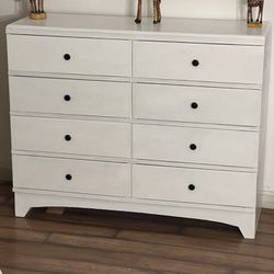 White  solid wood 8 Drawers Dresser