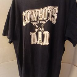 Dallas Cowboys DAD Shirt Size L