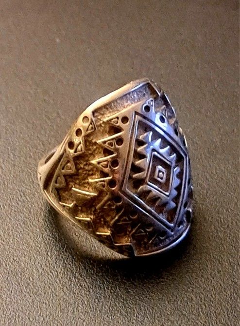 Sterling Silver Massive Navajo Hand Made Sterling Silver Ring - Antique Hallmark - Size 9.5