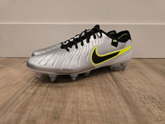 NIKE TIEMPO LEGEND 10 ELITE SG PRO AC SOCCER CLEATS MENS...SZ 11.5...BRAND NEW