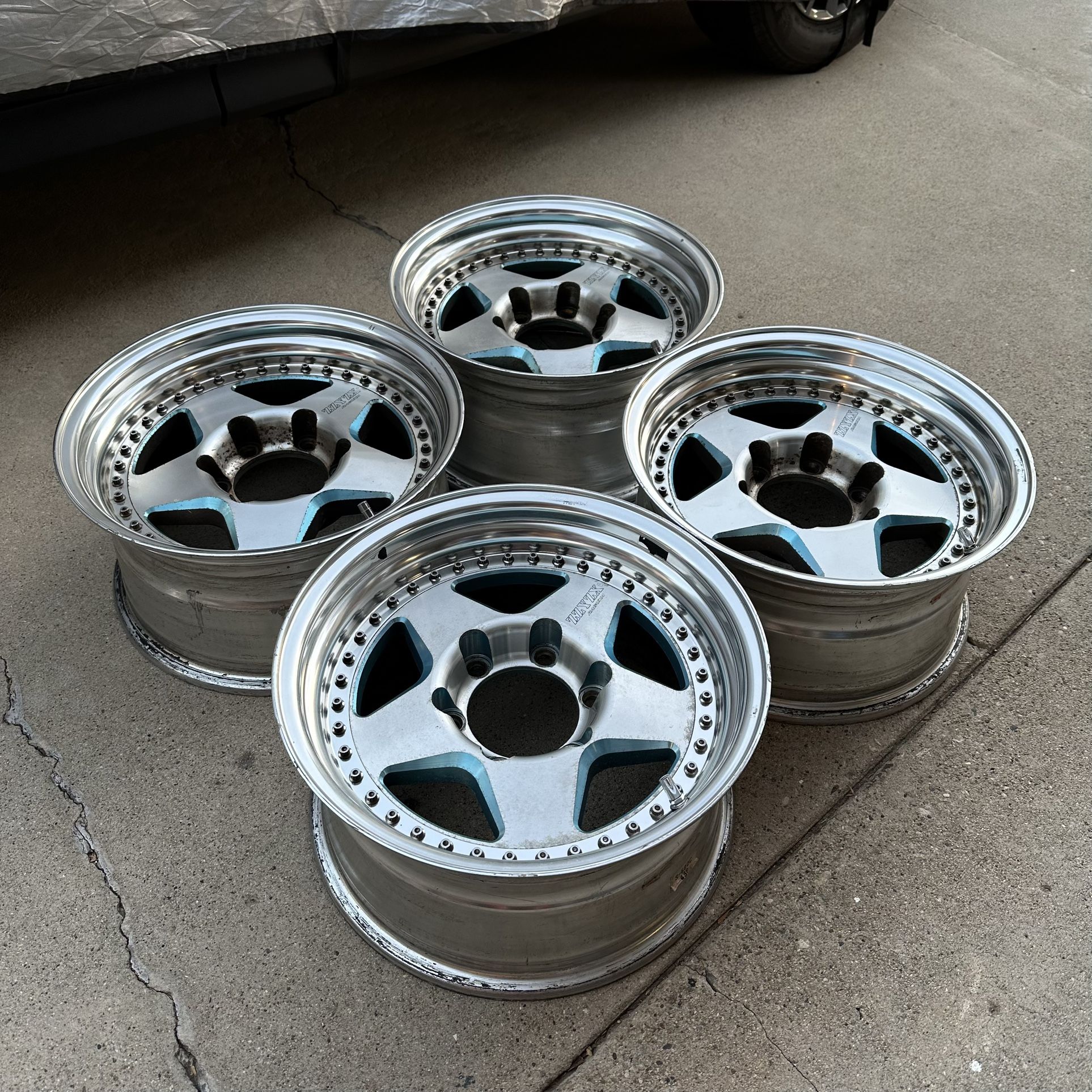JDM 16” Raguna ZZYZX 6x139.7 6x5.5 for Sale in Los Angeles